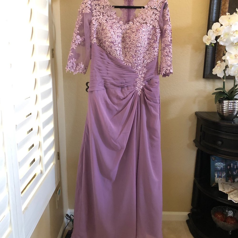 Mother of the Bride Dress, light purple, size 8